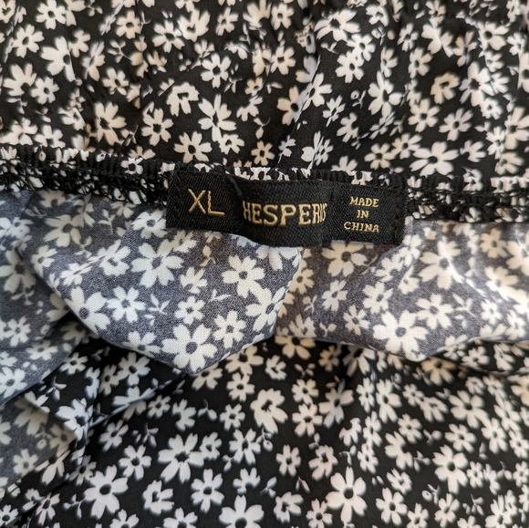 Hesperus Floral Dress - Picture 3 of 4